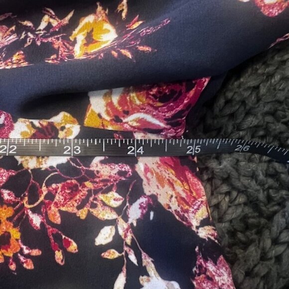 Bohemian Style Eyeshadow Floral Oversized Top 2X - Picture 7 of 7